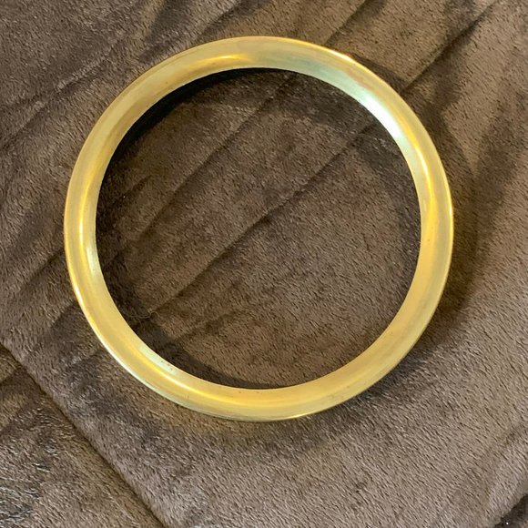 BRASS CANDLE RIM,  TOPPER FOR LARGE THREE WICK CANDLES, 6 1/8" DIAMETER - Picture 1 of 4